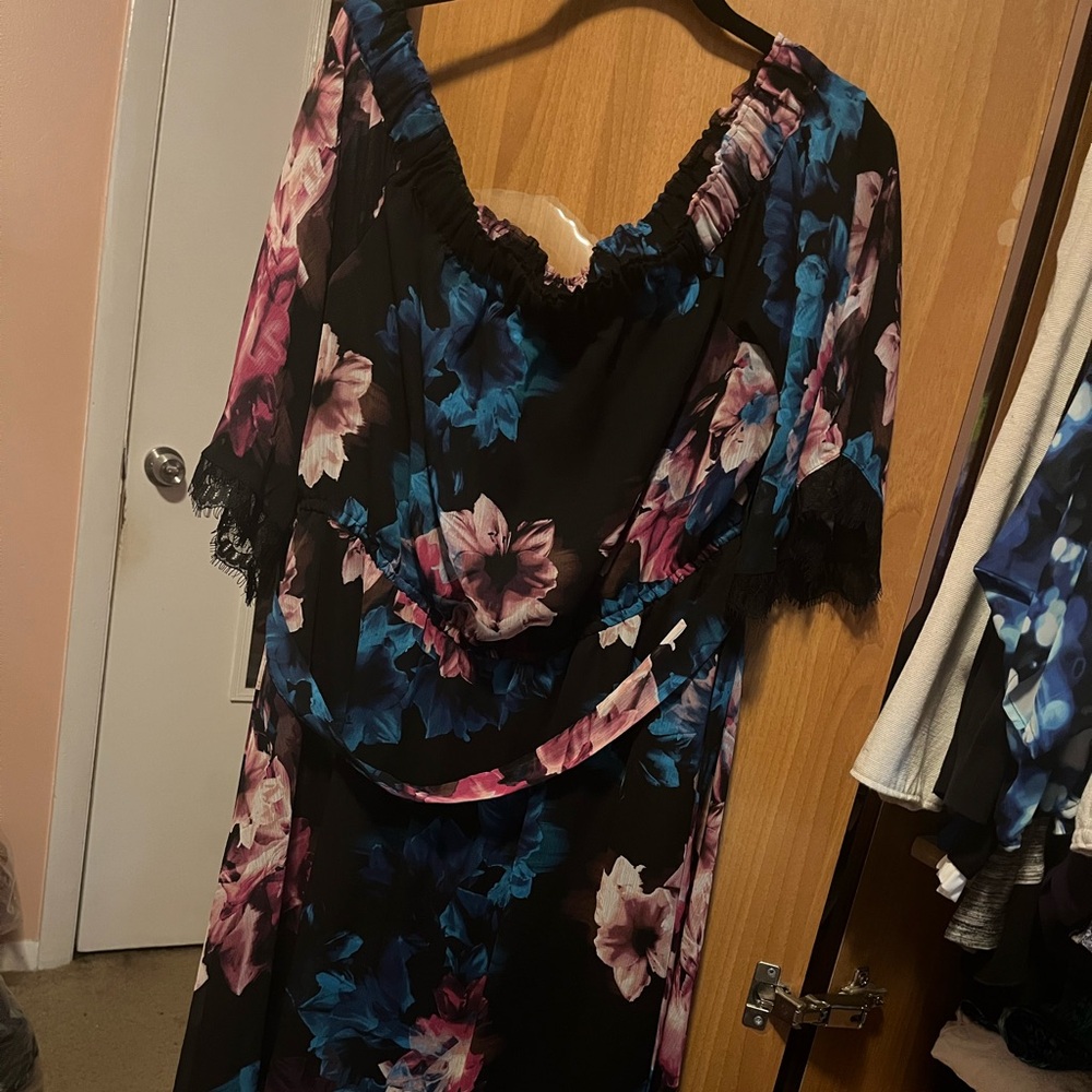 Jennifer Lopez dress xxl